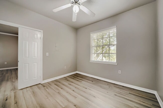 Building Photo - Great apartment for rent!