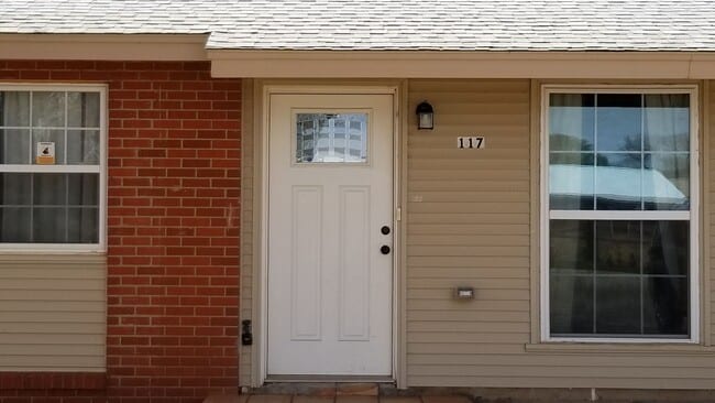 Building Photo - 117 Lockwood Dr