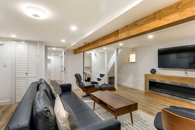 Building Photo - 28 Wegman Pkwy