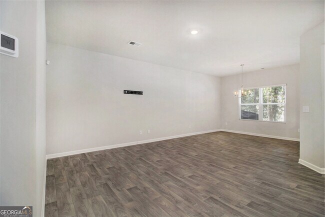 Building Photo - 6884 Gallier St