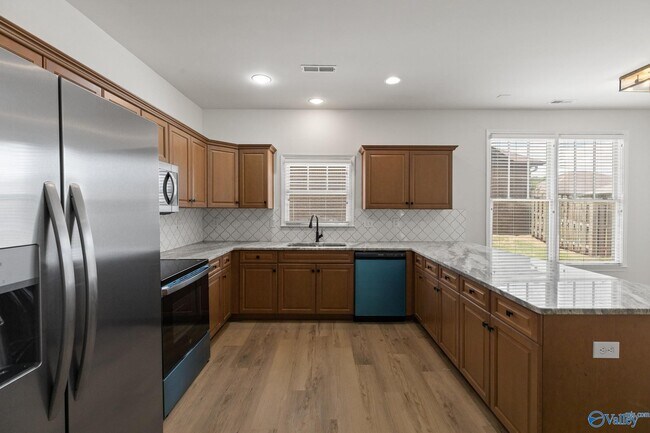 Building Photo - 307 Acorn Grove Ln SW