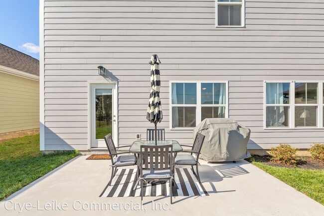 Building Photo - 3 br, 2.5 bath House - 8521 Red Deer Ln.