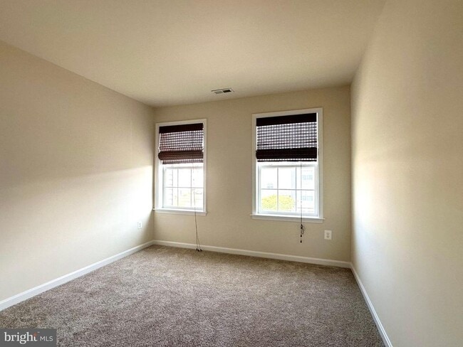 Building Photo - 10373 Lantern Ln