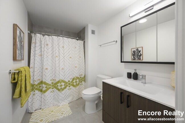 Building Photo - 425 Massachusetts Ave