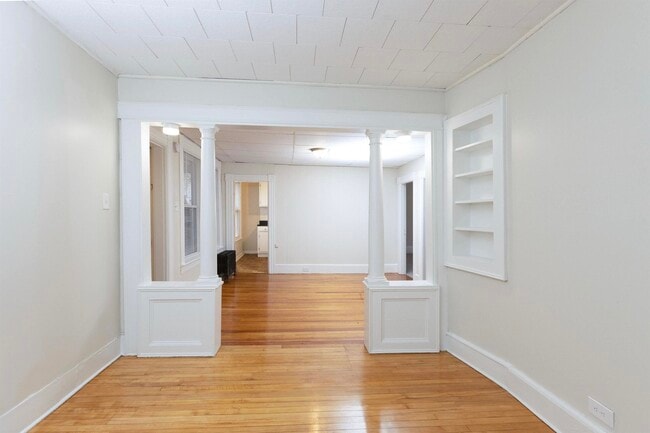 Building Photo - 470 Spruce St