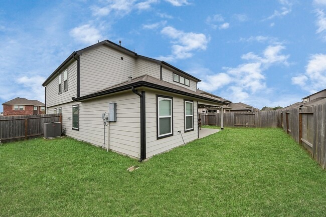 Building Photo - 2918 Silverhorn Ln