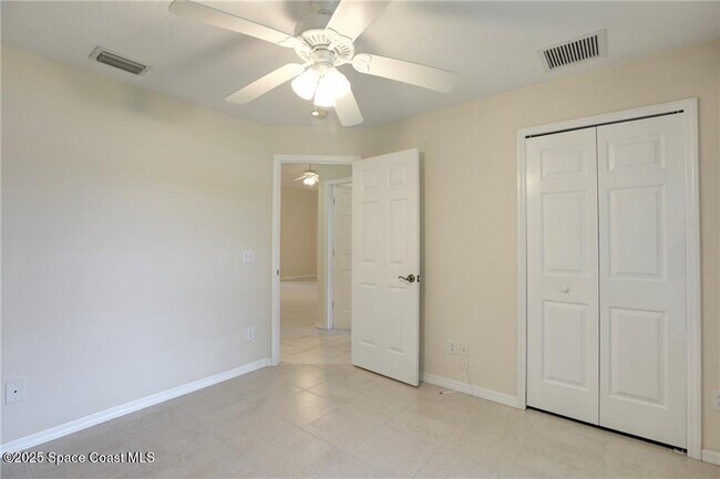 Building Photo - 8626 102nd Ct
