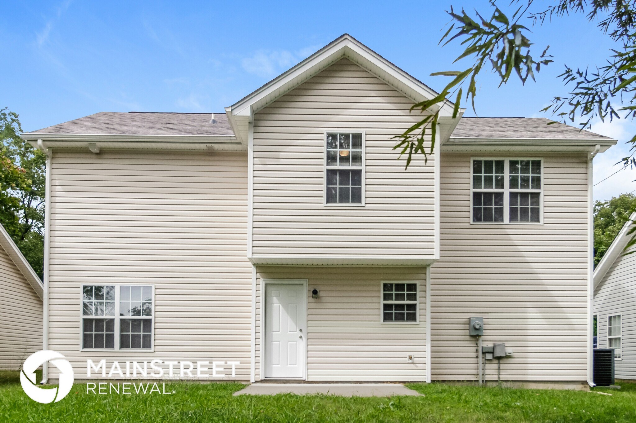 Building Photo - 3921 Springbrook Dr