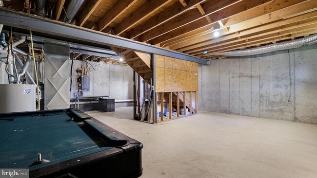 Building Photo - 24 Duttonview Dr