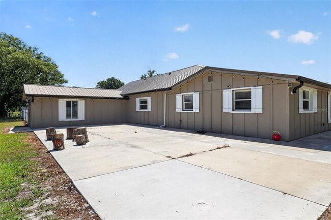 Building Photo - 3240 Apfel Rd