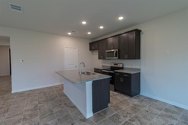Building Photo - 1033 Park Oak Ln