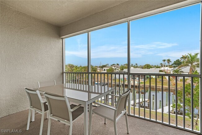 Building Photo - 5126 Coronado Pkwy