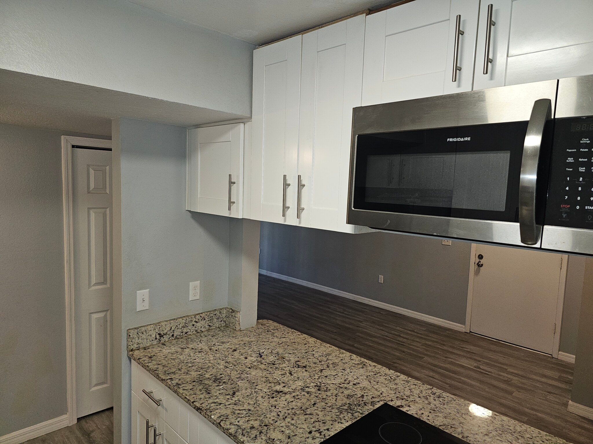 Kitchen - 3238 S Semoran Blvd