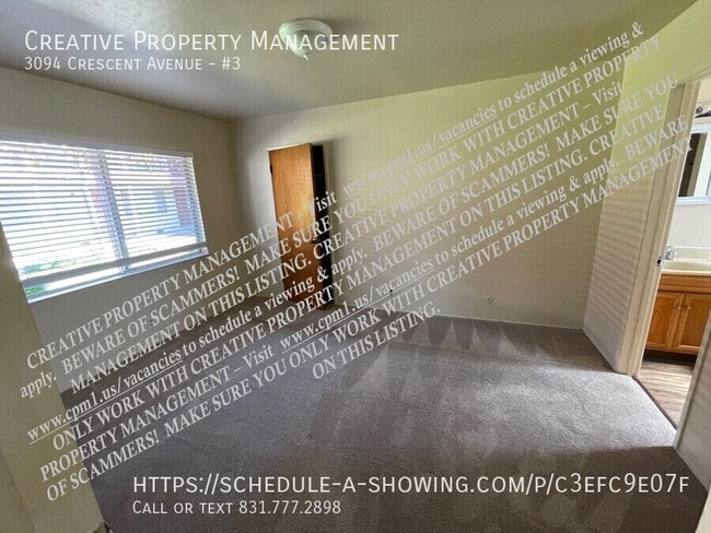 Building Photo - 3094 Crescent Ave