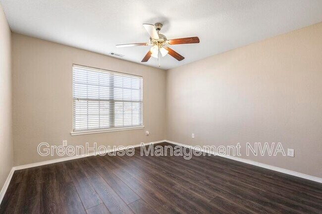 Building Photo - 2705 SW Greensprings Rd