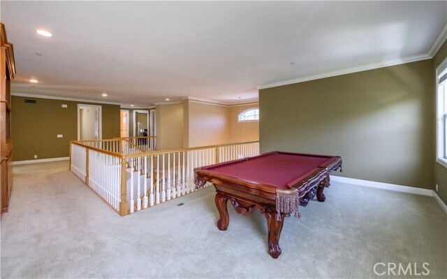 Building Photo - 21 Bent Oak