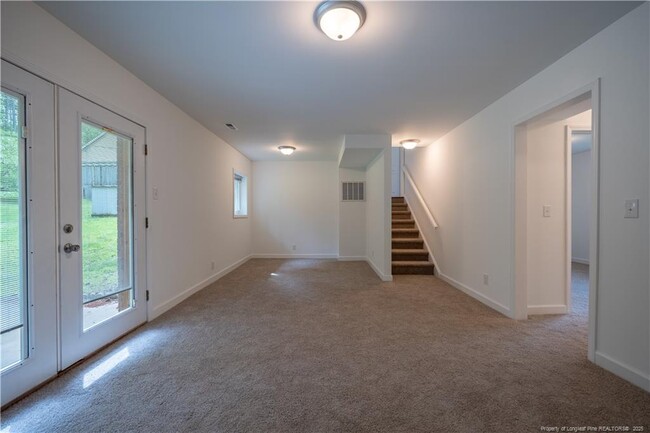 Building Photo - 916 Forge Rd