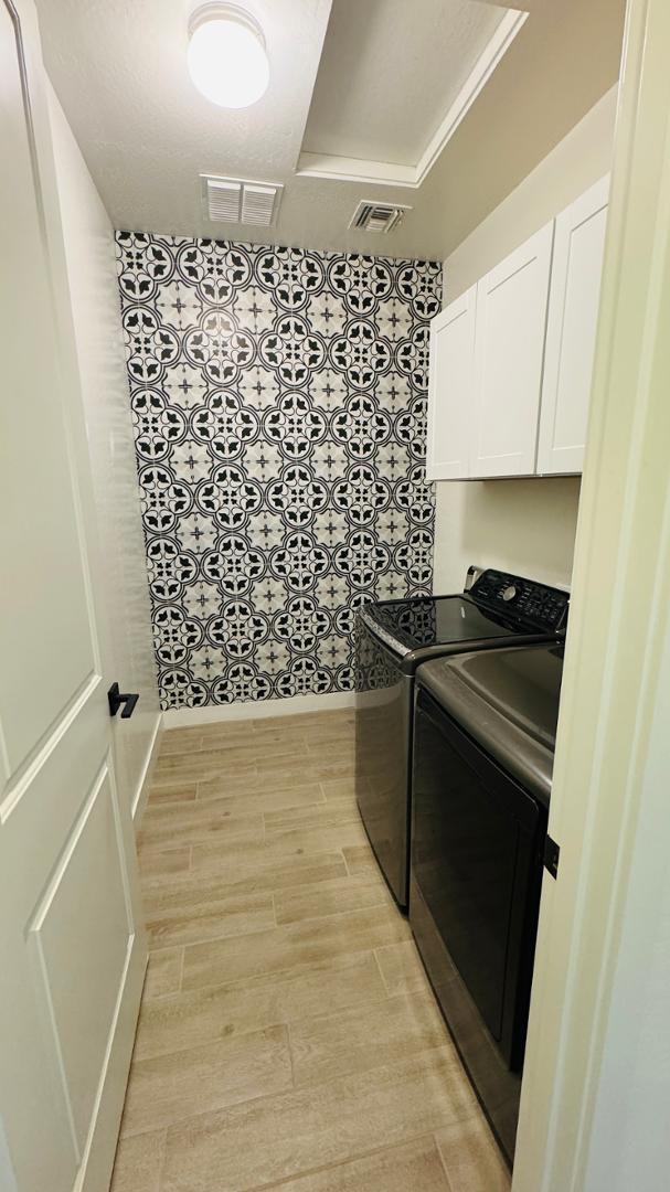 Building Photo - 14424 W Aster Dr