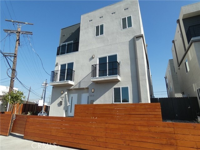 Building Photo - 1818 Thurman Ave.