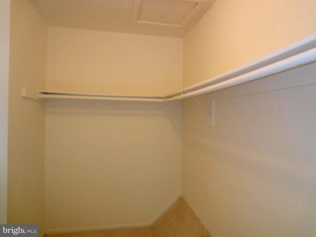 Building Photo - 4905 Tibbitt Ln
