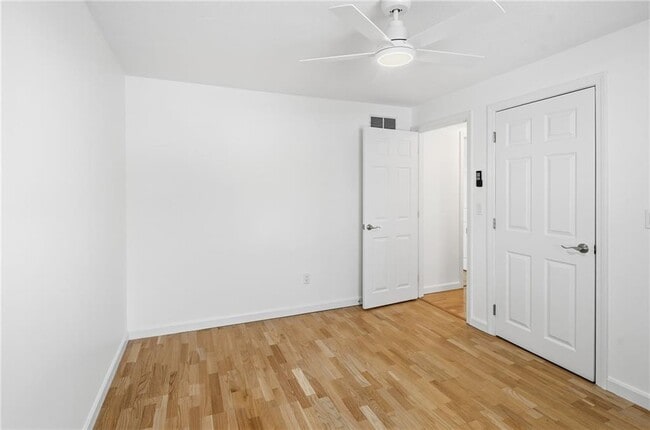 Building Photo - 23 Benefit St