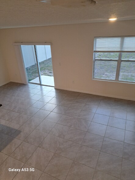 Building Photo - 5331 Timberland Ave