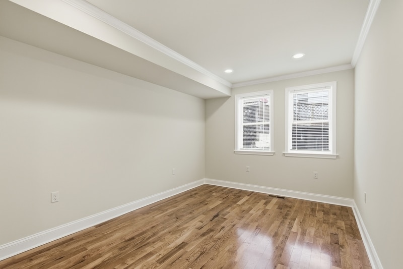 Building Photo - 2212 Cambridge St