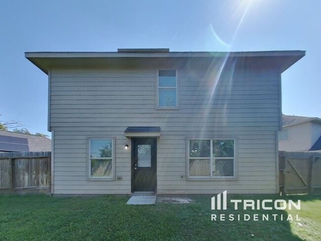 Building Photo - 21507 Palma Grove Way