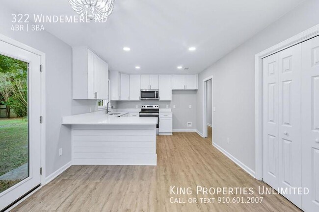 Building Photo - 322 Windemere Rd