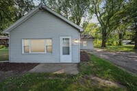 Building Photo - 3179 Harper Rd