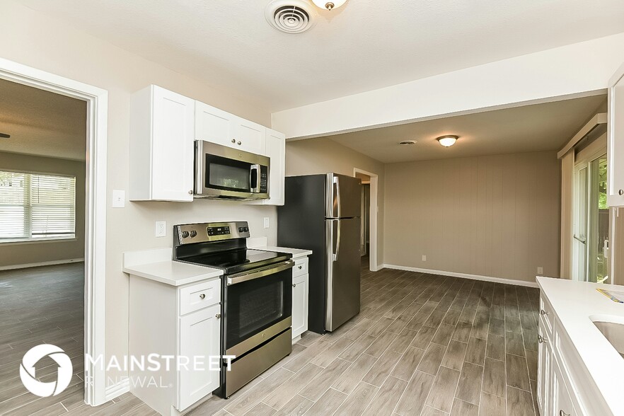 Building Photo - 3558 Paint Trail