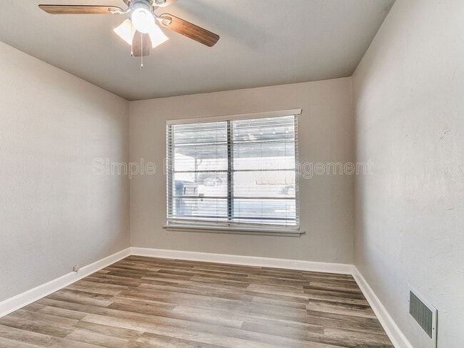 Building Photo - 3108 NW 43rd St