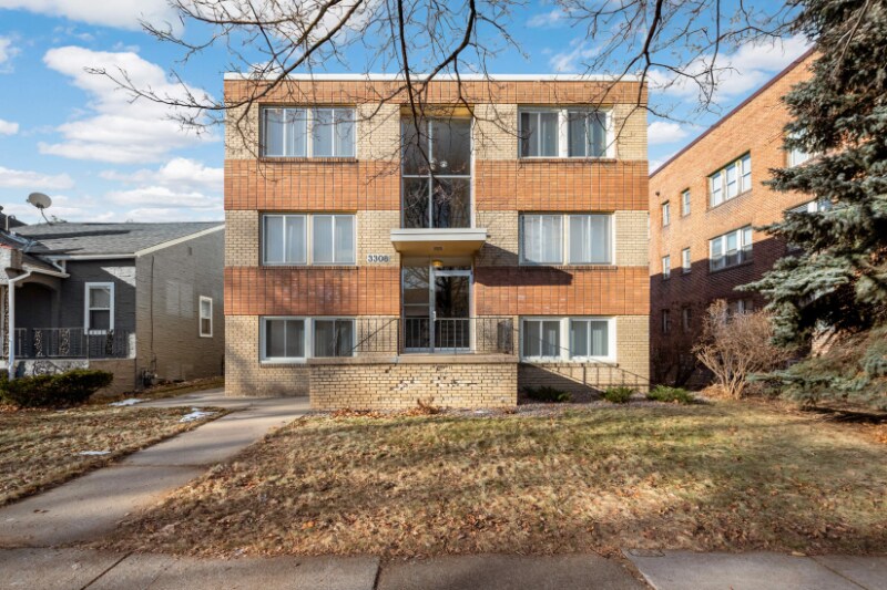 Building Photo - 3212 Fremont Ave S