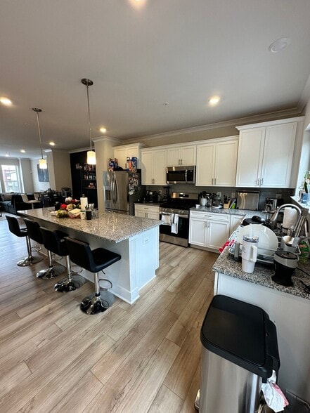 Building Photo - 343 Alluvium Dr