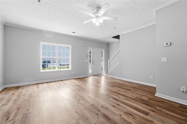 Building Photo - 5072 Leeshire Trace