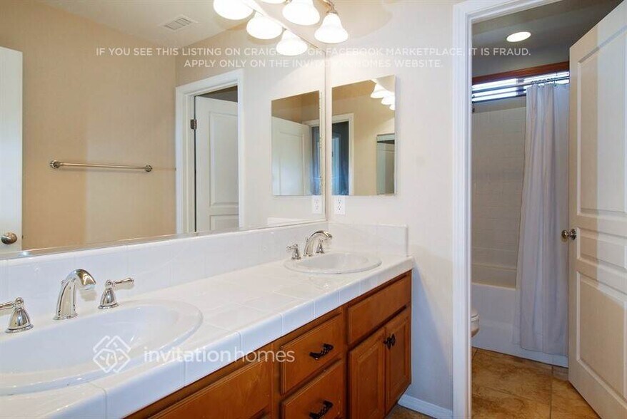 Building Photo - 45463 Moose Ct