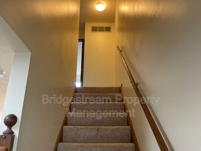 Building Photo - 4579 Burchdale St