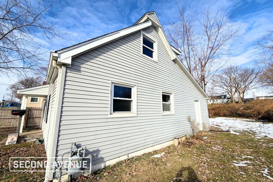 Building Photo - 3700 Coronado Dr