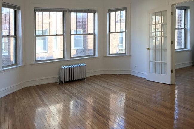 Floorplan - 5034-5046 S. Woodlawn Avenue