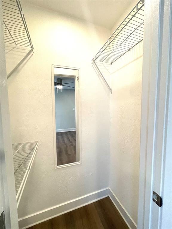 Building Photo - 807 E Riverside Dr