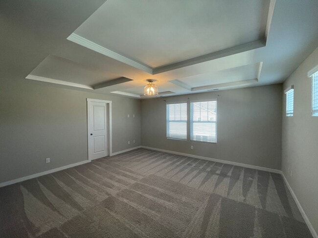 Building Photo - Beautiful Townhome located in Pineville, NC