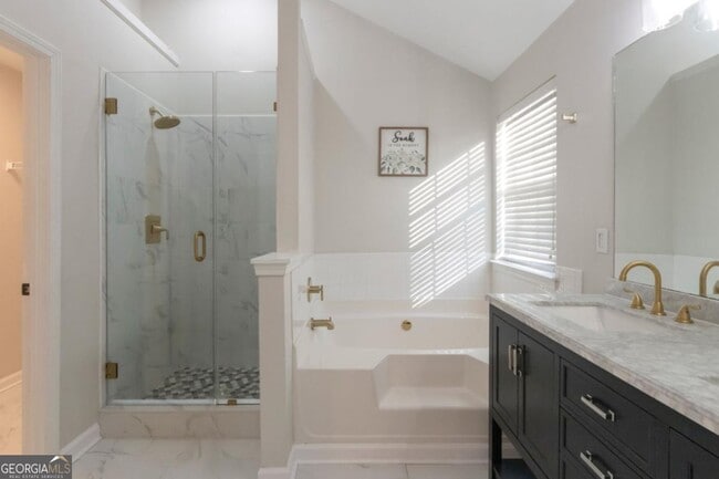 Building Photo - 5920 Seabright Ln