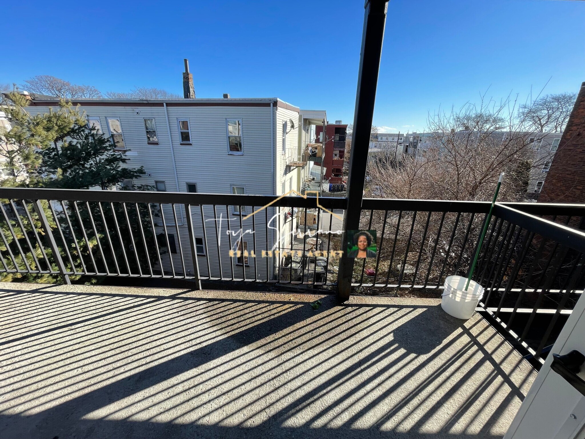 Building Photo - 67 Shawmut St