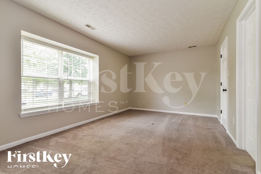 Building Photo - 6014 Sycamore Forge Ln