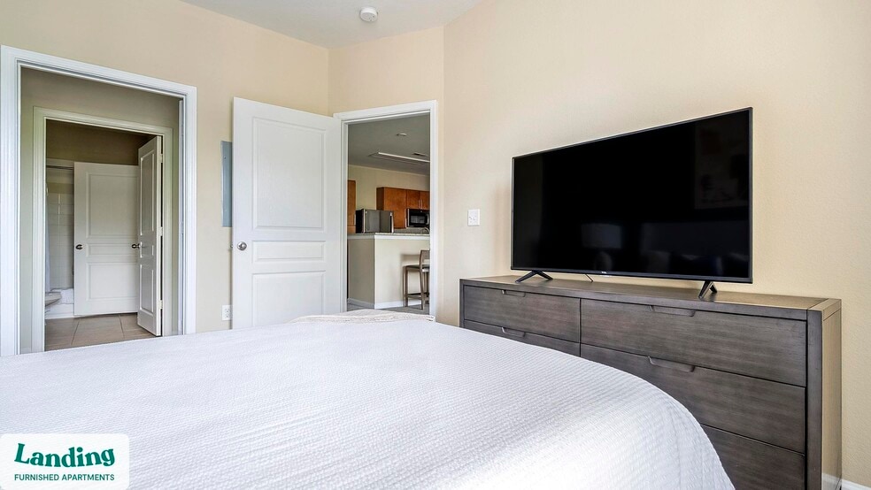 Building Photo - 10051 Perimeter Station Dr