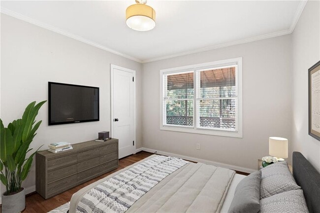 Building Photo - 1135 Vista Trail NE