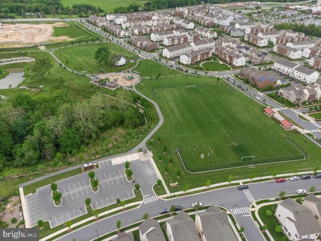 Building Photo - 22559 Clarksburg Rd