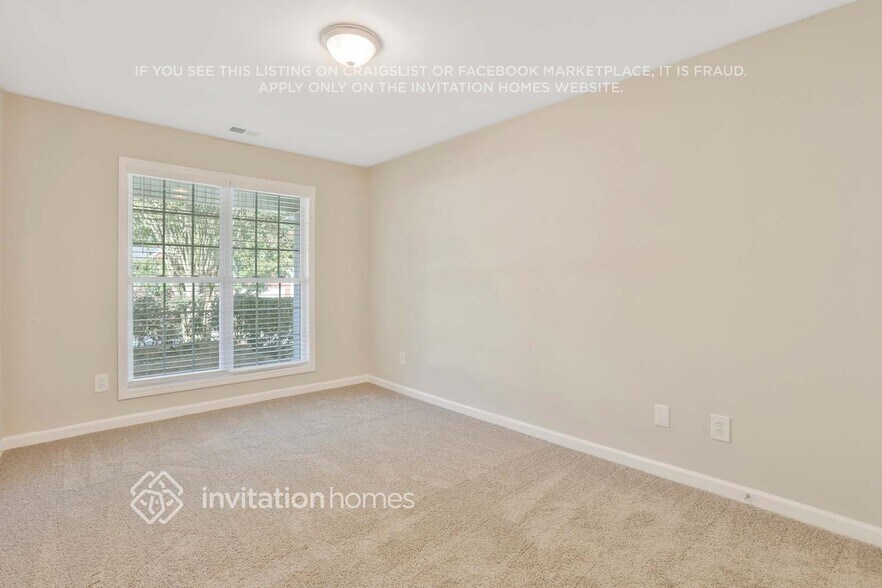 Building Photo - 236 Berkley Dr