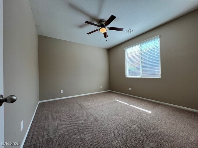 Building Photo - 10973 Sardinia Sands Dr