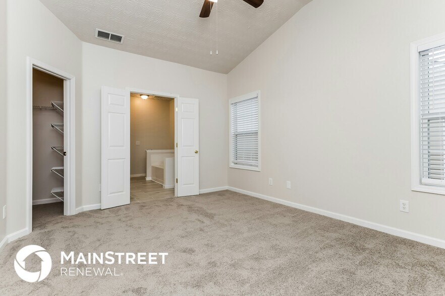 Building Photo - 1213 Winwood Dr